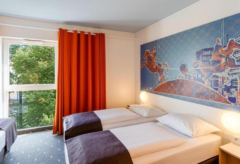 Номер Стандарт Трехместный, B&b Hotel Magdeburg City