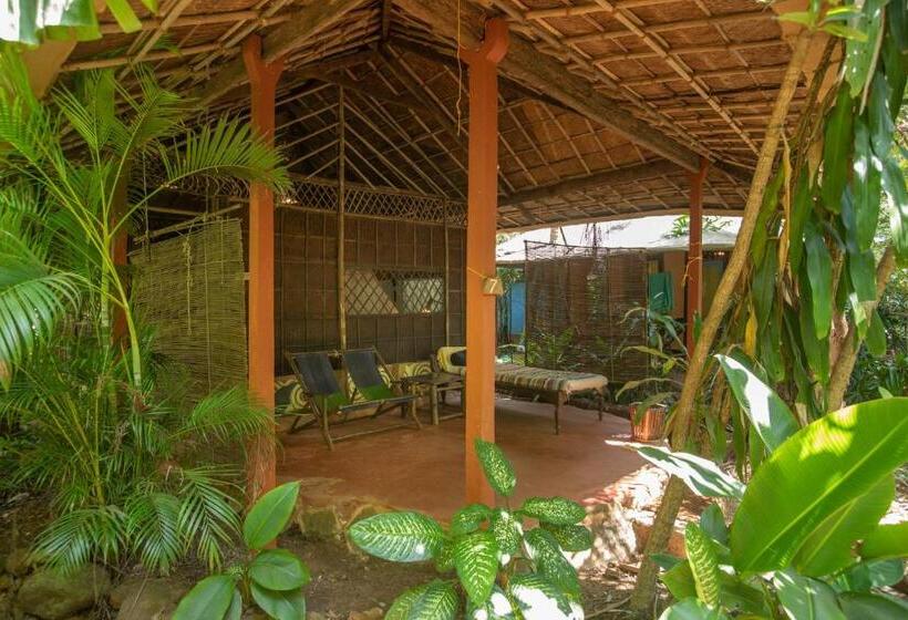 标准间, Bhakti Kutir