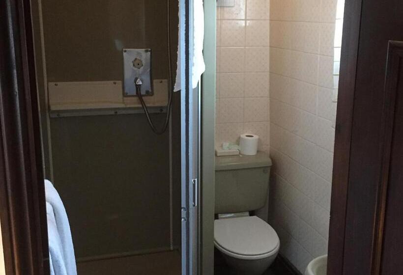 Номер Стандарт, Cross Keys Hotel Chatteris