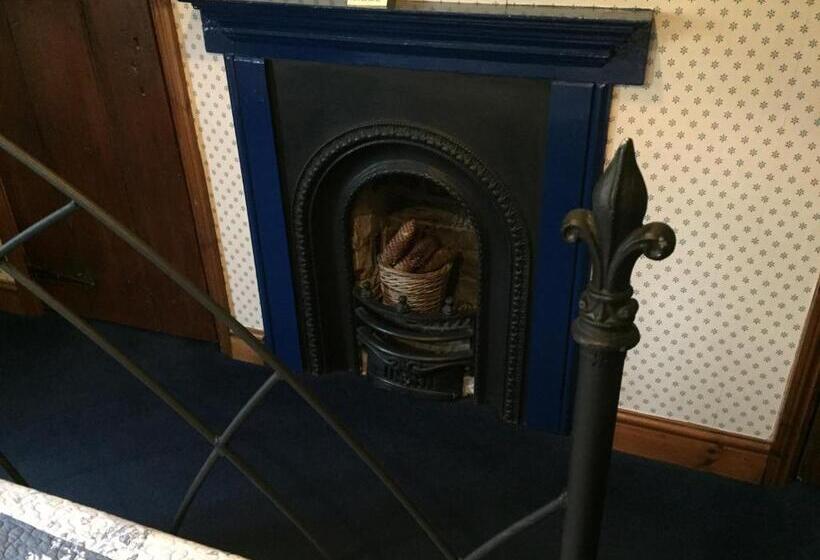 חדר סופריור, Cross Keys Hotel Chatteris