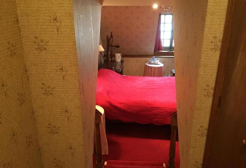 Номер Superior, Cross Keys Hotel Chatteris