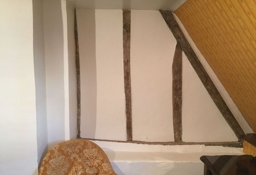 חדר סופריור, Cross Keys Hotel Chatteris