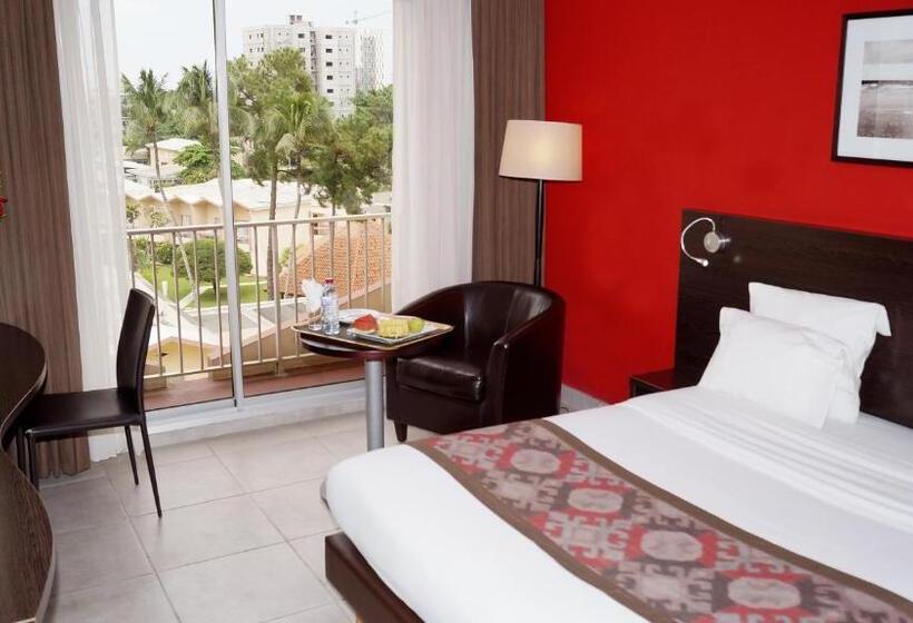 Номер Superior, Elais