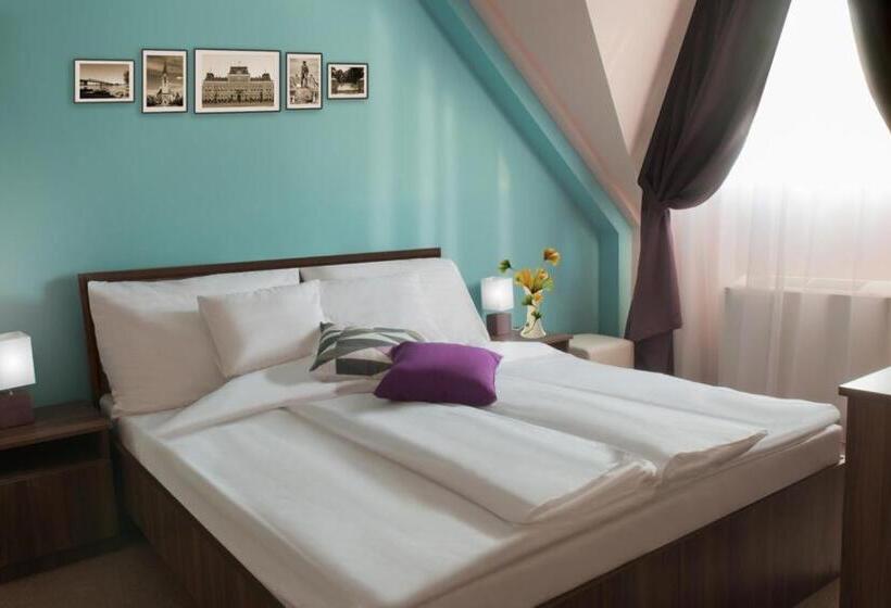 חדר סטנדרט, Elizabeth