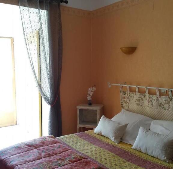 标准间带阳台, La Font De Lauro