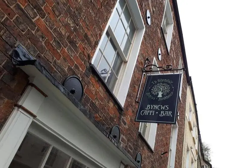 ファミリールーム, Ty Glyndwr Bunkhouse, Bar And Cafe