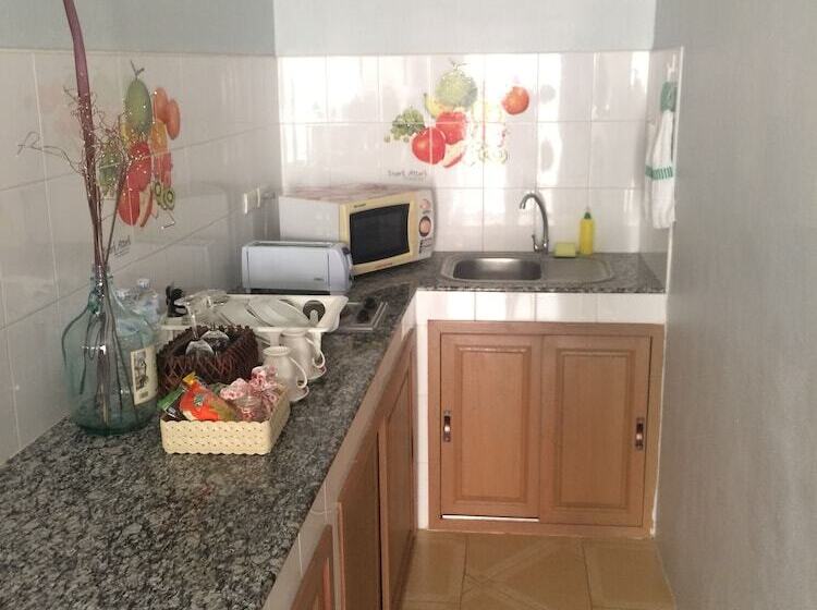 디럭스 방갈로, Eed Amata Resort