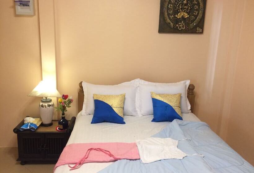デラックスバンガロー, Eed Amata Resort