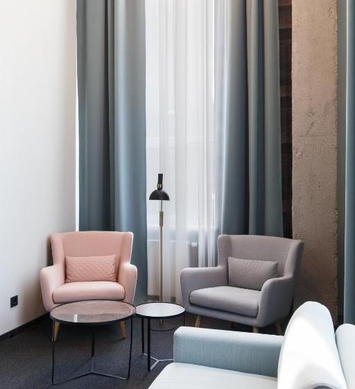 سوییت, Loop Hotel Vilnius