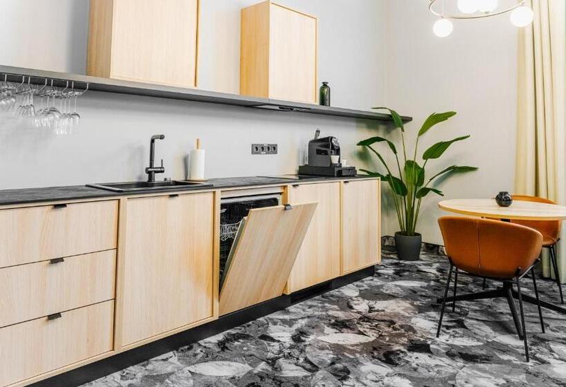 آپارتمان 2 خوابه, Loop Hotel Vilnius