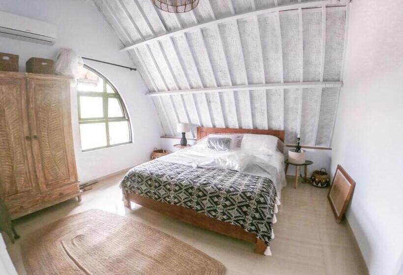 Вилла 2 Спальни, Mangga Wangga Living