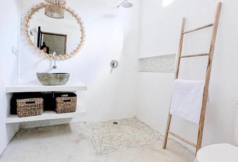 Номер Superior Вид на Бассейн, Mangga Wangga Living