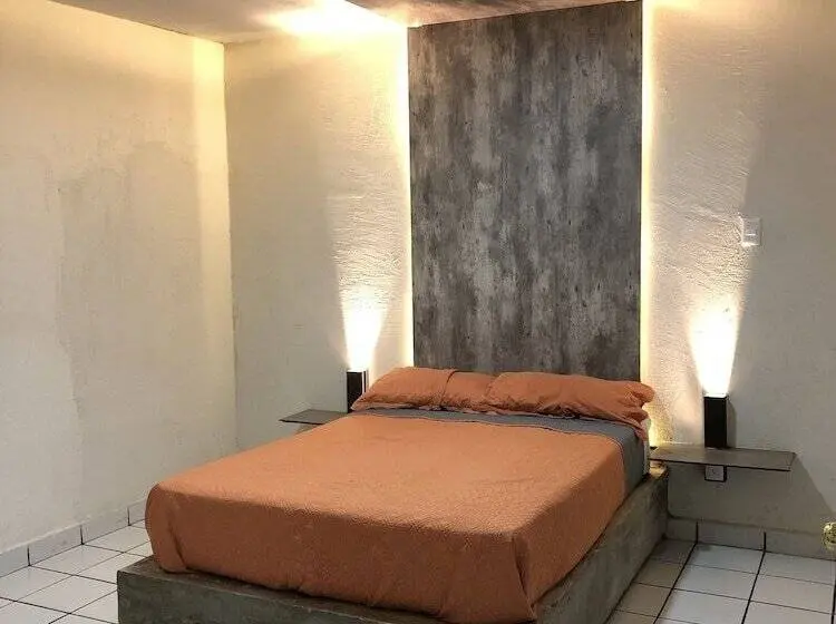 デラックスルーム, Matamoros
