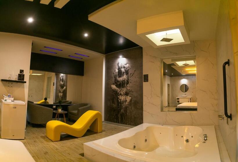 行政套房, Orei Private Suites Adult Only