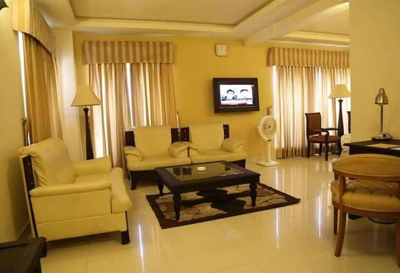 سوییت خانوادگی, Desert Palm