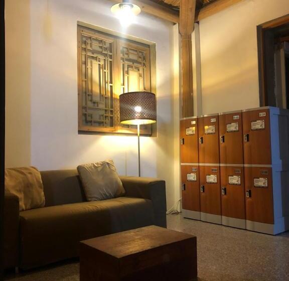 تختخواب در اتاق مشترک, 馬祖津沙背包客棧 Jinsha Backpacker Inn