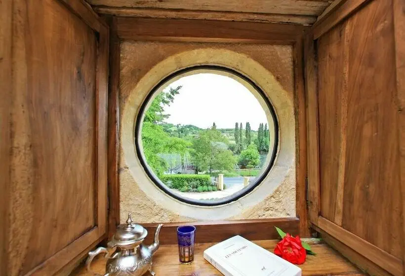 １ベッドルームのデラックスアパートメント, Manoir De La Malartrie