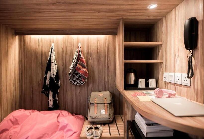 Superior Tent, Cara Cara Inn