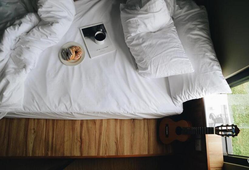 디럭스 트리플 룸, Cara Cara Inn