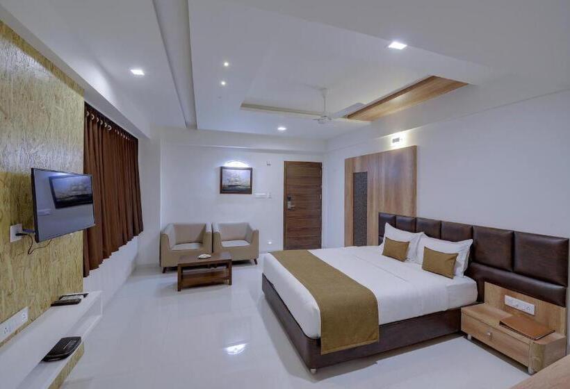 三人经典房间, City Inn