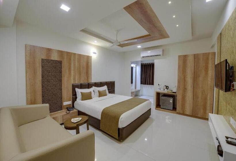 三人经典房间, City Inn