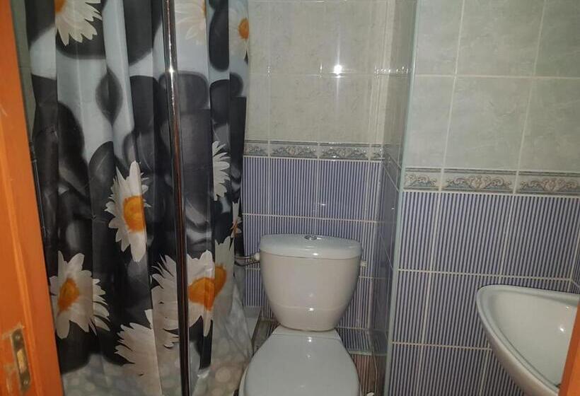 اتاق کلاسیک سه تخته, Kezdesu