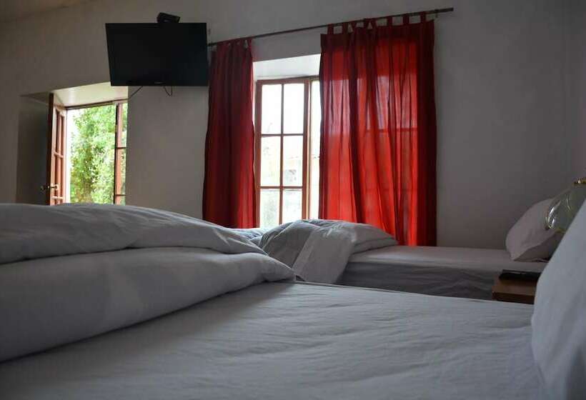 חדר סטנדרט לשלושה, Hostal Cuesta Del Sol   Hostel