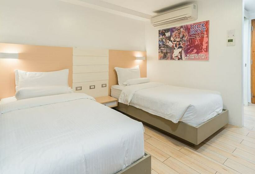 اتاق سوپریور, Heroes