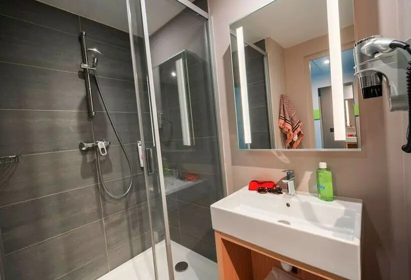 景色の見えるスーペリアルーム, Ibis Styles Clamart Gare Grand Paris