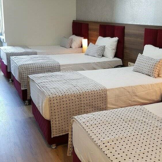 اتاق استاندارد چهار تخته, Laleli Hotel Izmir