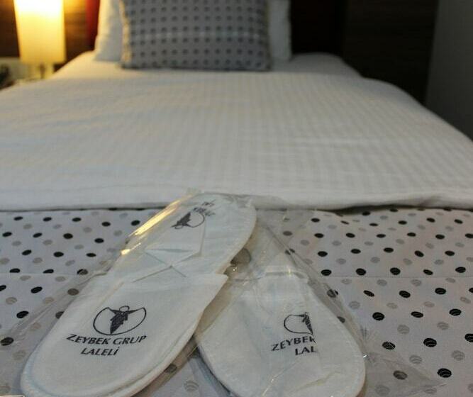 اتاق استاندارد چهار تخته, Laleli Hotel Izmir