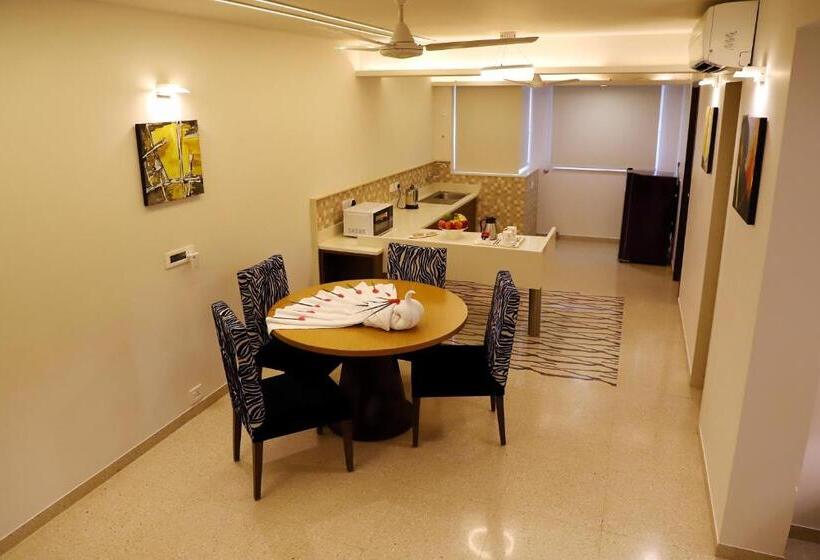 Люкс, Patria Suites