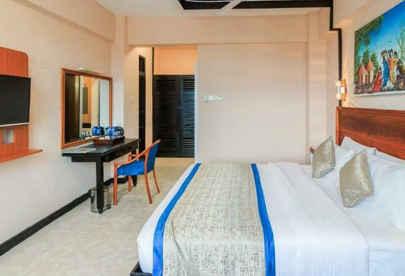 اتاق سوپریور, Sapphire