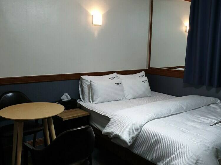 스탠다드 룸, Motel Good Guy