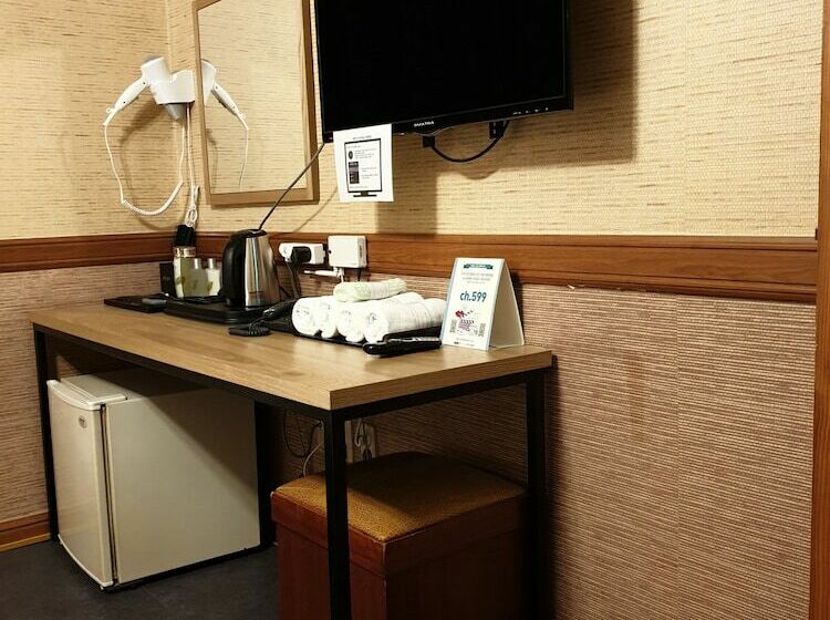 스탠다드 룸, Motel Good Guy