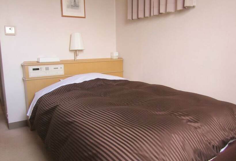 חדר סטנדרט יחיד, Oyama Palace