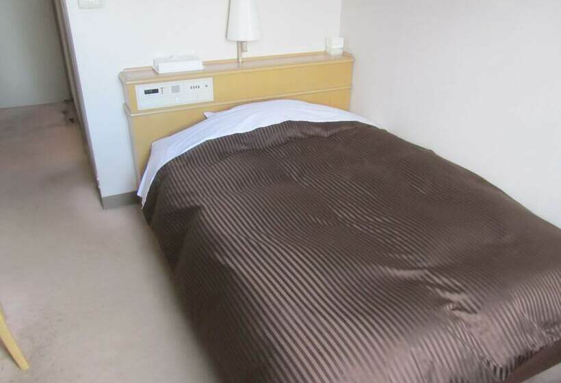 חדר סטנדרט יחיד, Oyama Palace