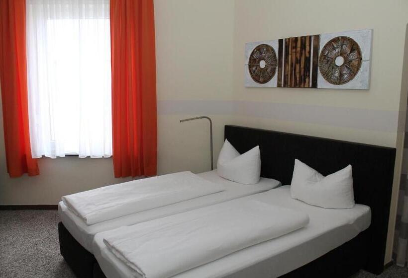 スタンダードルーム, Rheinischer Hof