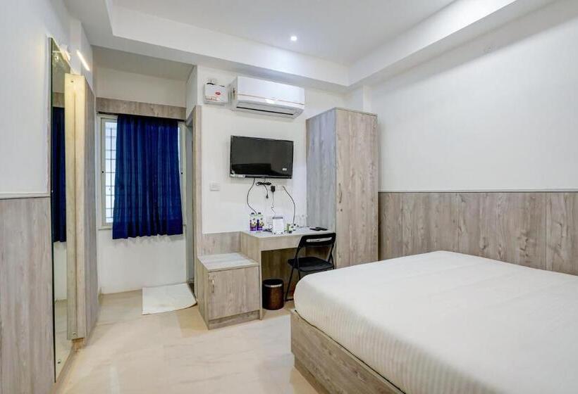 デラックスルーム, Myspace Express Balaji Paradise