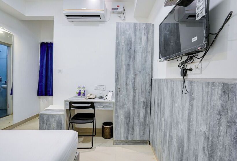 デラックスルーム, Myspace Express Balaji Paradise