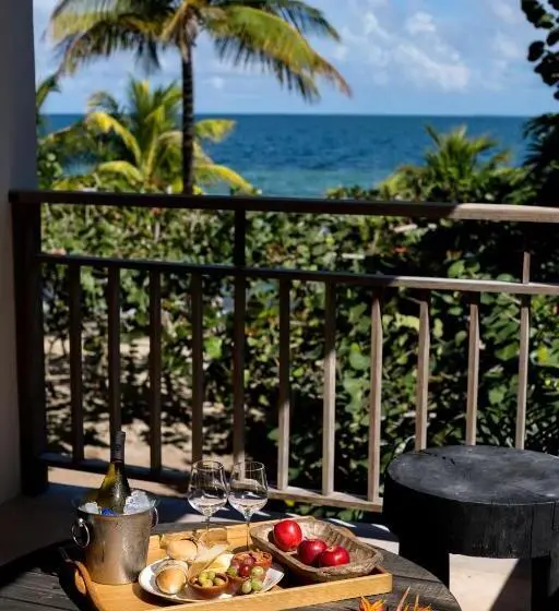 اتاق استاندارد با تخت بزرگ, Itz Ana Resort & Residences
