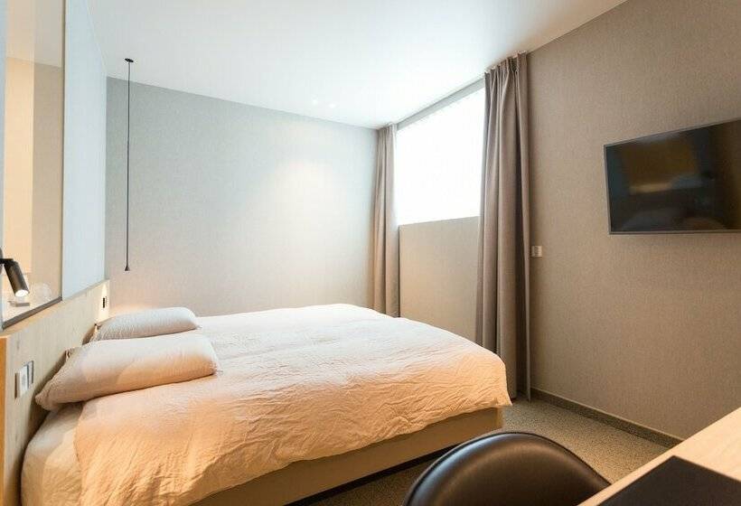 חדר סטנדרט, Den Berg