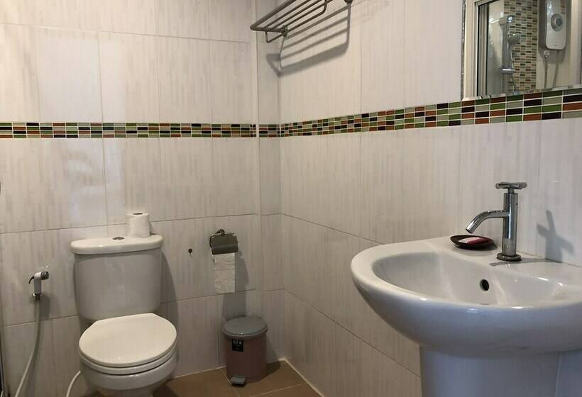 디럭스 룸, Milin Villa Resort Kanchanaburi