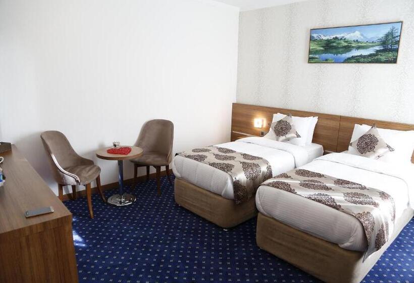 اتاق لوکس, Nova Sky