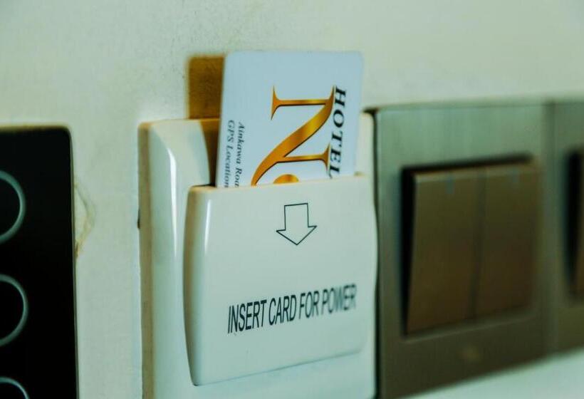 اتاق لوکس, Nova Sky