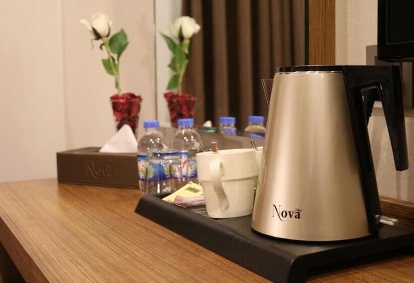 اتاق راحتی سه تخته, Nova Sky