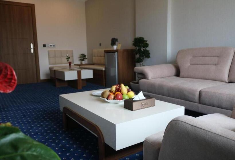 سوییت خانوادگی, Nova Sky