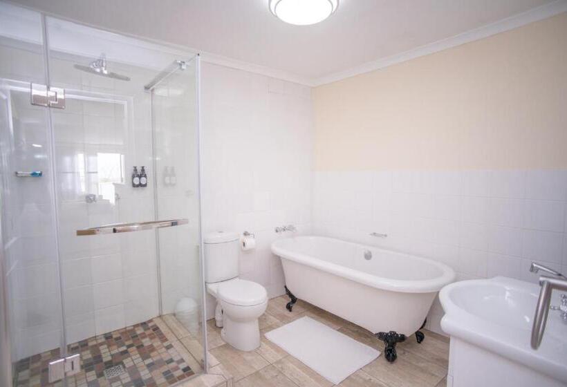 דירת חדר נוף לים, Oliver's Bed And Breakfast