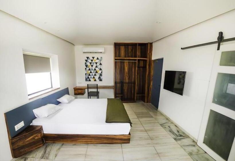 اتاق لوکس, Thc Backpackers Jodhpur
