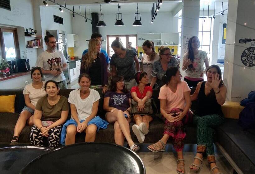 ルームシェアのワンベッド, Thc Backpackers Jodhpur